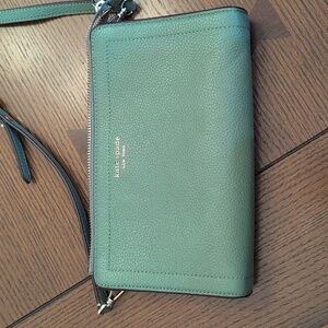 Kate Spade knott crossbody beach glass green 💚